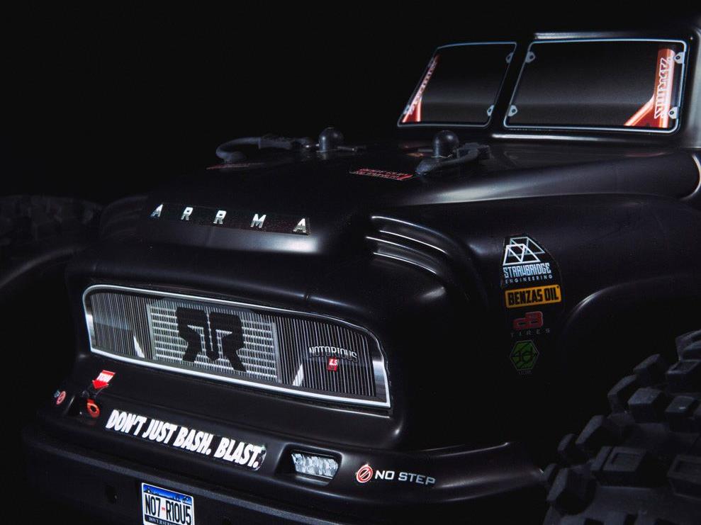 Notorious 6S 4WD BLX 1/8 RTR Black V4